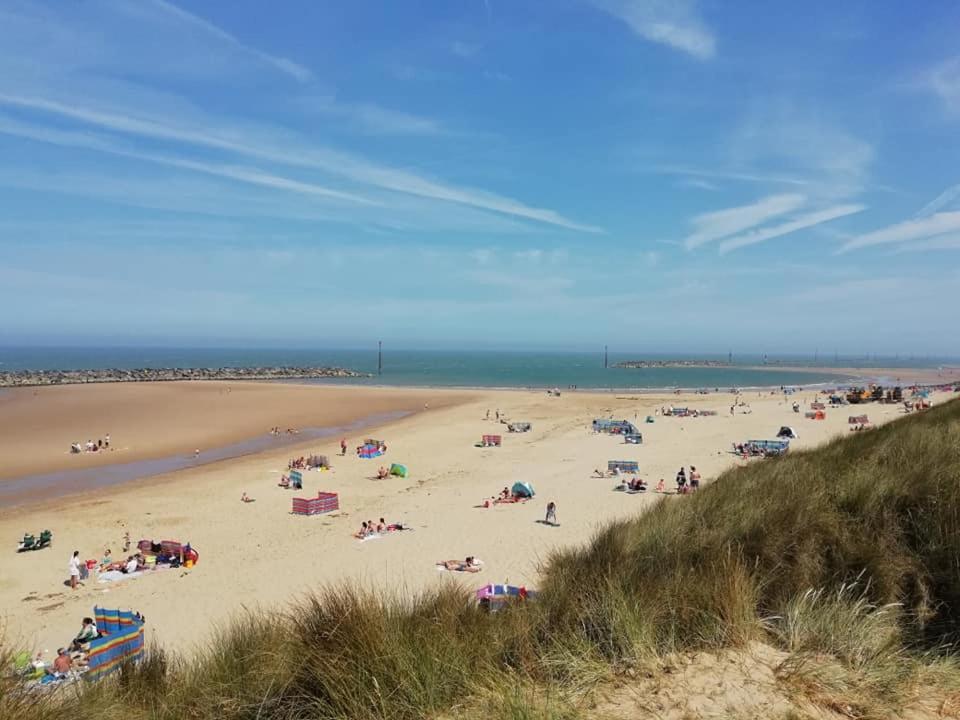 Coastal Terrace Dogs Welcome Optional Hot Tub Villa Sea Palling Exterior photo